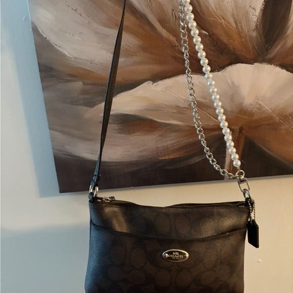 Coach Black Signature Crossbody Wristlet - Picture 4 of 6